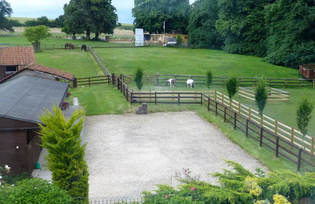 Blounts Court Farm-1